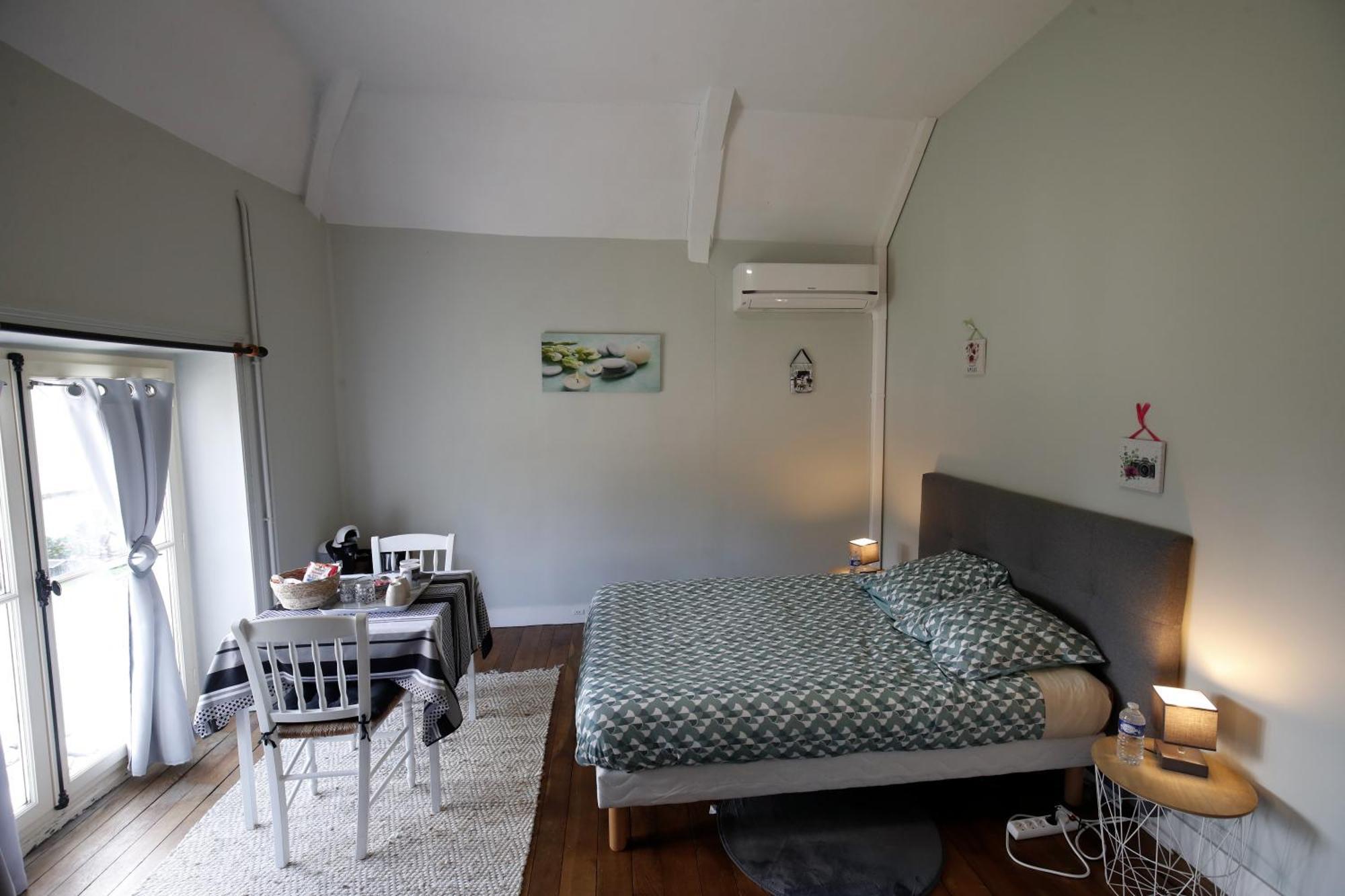 Chambres D'Hotes Chez Sylvie Donnemain-Saint-Mames Exterior foto